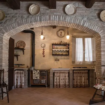Il Poggianino Couette-café Poggio Berni