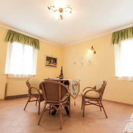 Il Poggianino Bed & Breakfast *