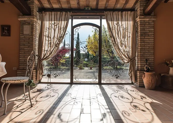 Il Poggianino Bed & Breakfast 4*